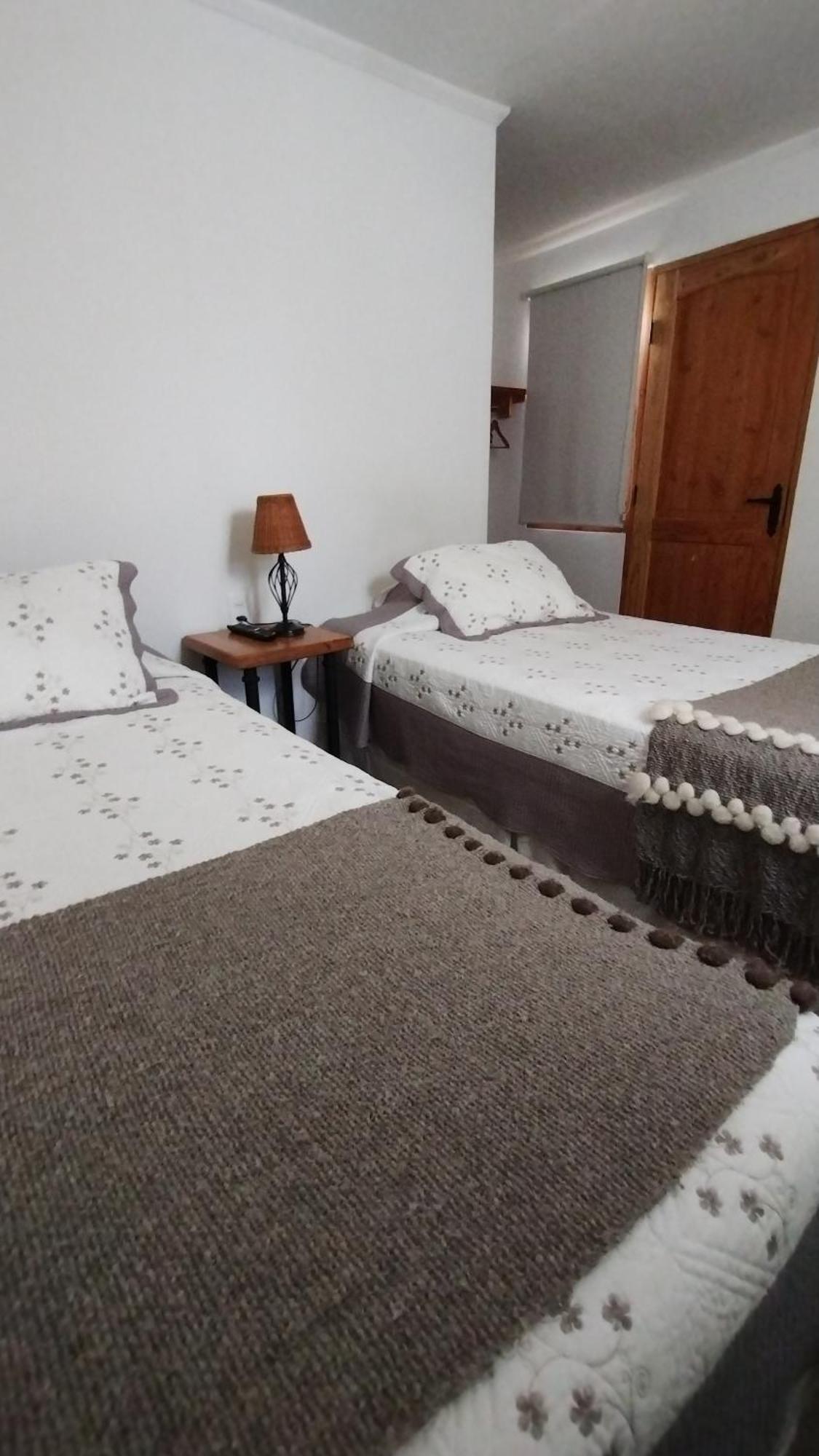 Hostal Petit Verdot Santa Cruz Zimmer foto
